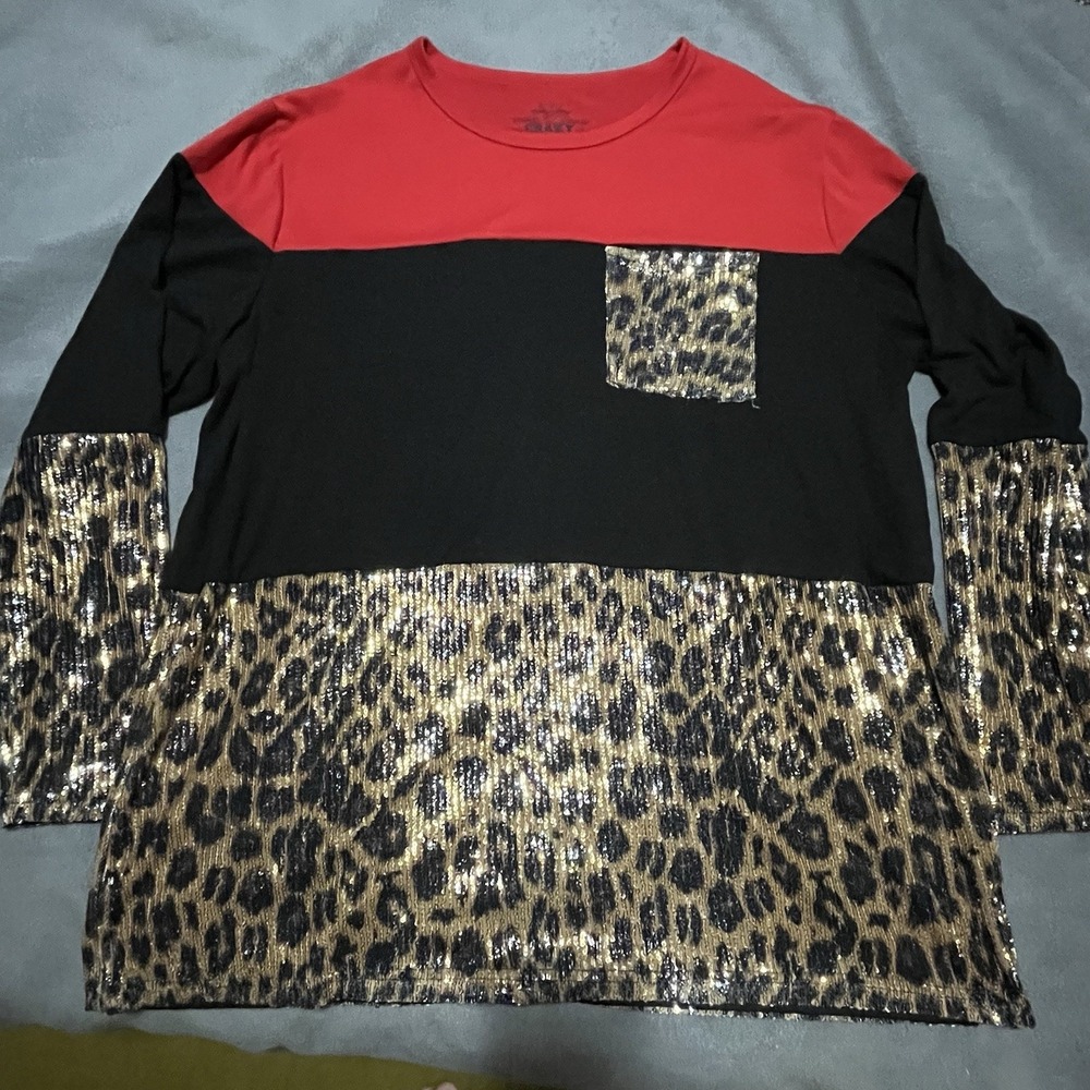 Women's Crazy Train XXL Brunch Date Leopard‎ Red Sequin Cheetah Print L/S Shirt